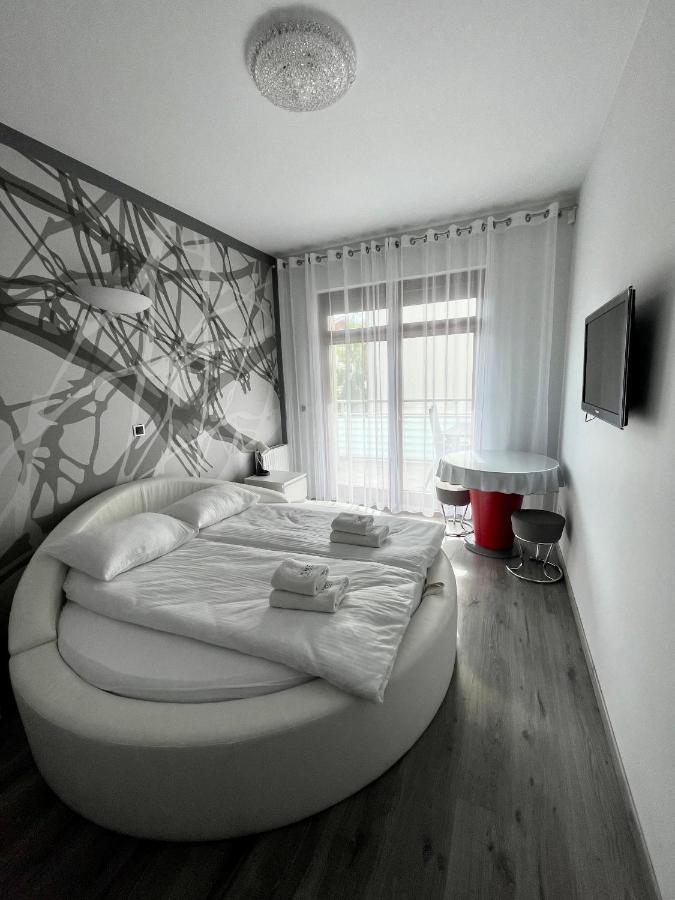 Pina Colada - Neptun Park By Oneapartments Gdansk Luaran gambar